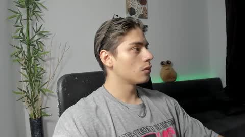 GioRusso online show from 12.31.24