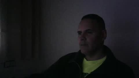 Snapshot of gioshadow chatting on 12.15.24 gioshadow online show from 12.15.24