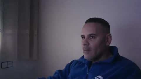 Snapshot of gioshadow chatting on 12.22.24 gioshadow online show from 12.22.24