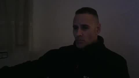 Snapshot of gioshadow chatting on 12.31.24 gioshadow online show from 12.31.24