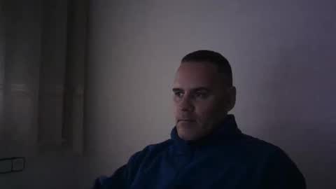 Snapshot of gioshadow chatting on 01.19.25 gioshadow online show from 01.19.25