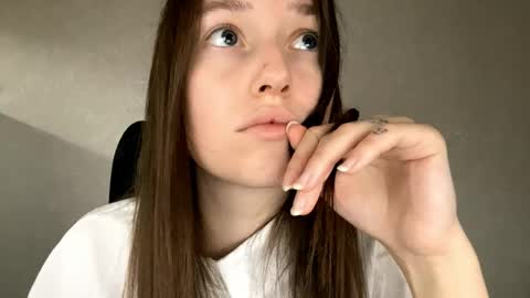 Snapshot of giovannatimm chatting on 04.24.26 Melisa online show from 04.24.26