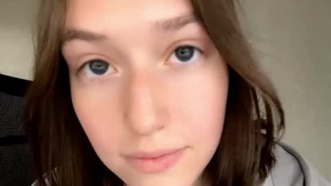 Snapshot of giovannatimm chatting on 05.31.26 Melisa online show from 05.31.26