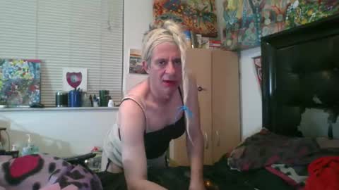 Snapshot of giovanni131971 chatting on 01.10.26 giovanni131971 online show from 01.10.26