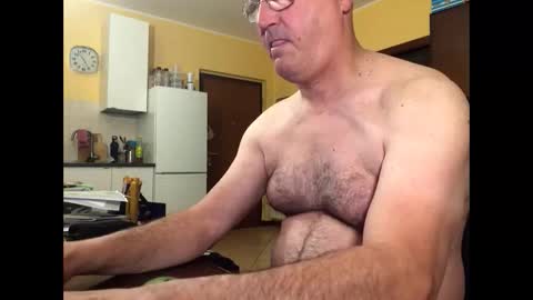 giovanni_1964 online show from 05.17.26