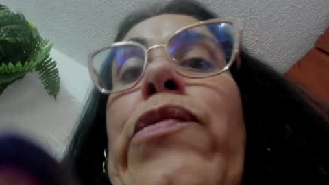 Girasol Walton online show from 09.25.25