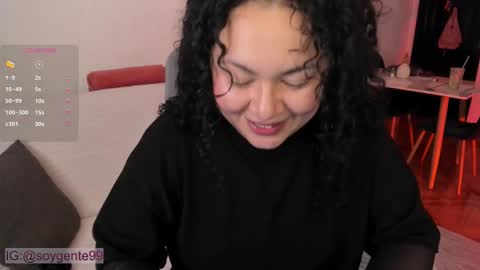 girl_inline online show from 10.09.25