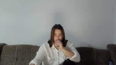girl_leya online show from 09.10.25