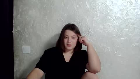 girl_leya online show from 12.13.25
