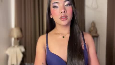 queen ronna online show from 03.11.26