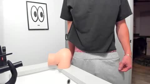 Snapshot of girlcontrol chatting on 11.29.25 girlcontrol online show from 11.29.25