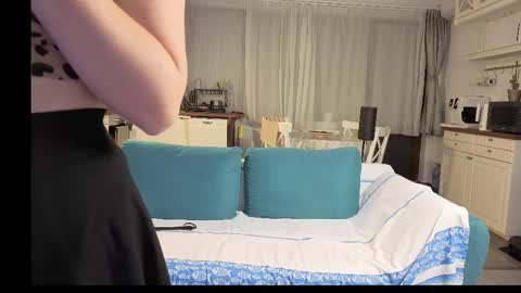 Girlfriend online show from 11.02.25