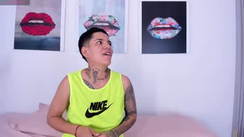 girls_inlove online show from 09.27.25