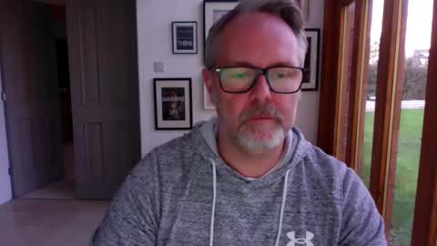 girlsandbikes online show from 10.31.25