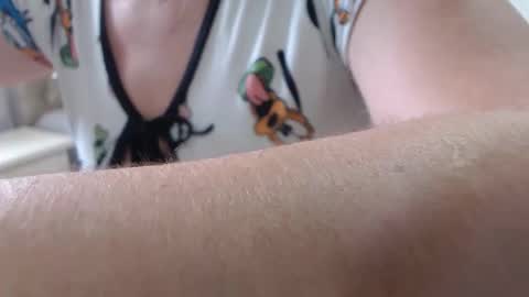 Victoria online show from 12.17.25