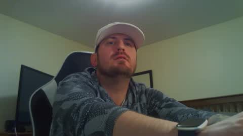 Snapshot of girthylax51 chatting on 01.01.25 BIG K online show from 01.01.25