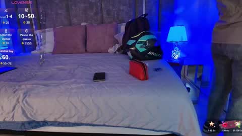     online show from 12.03.25