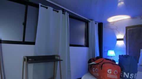     online show from 04.06.26