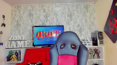 Gisel online show from 09.13.25