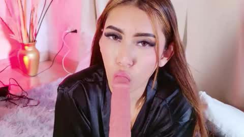 giselleclair online show from 12.20.25