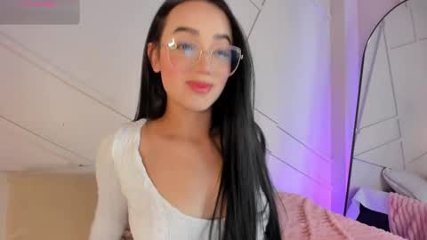 Snapshot of gisellepalmer_88 chatting on 12.15.25 GisellePalmer online show from 12.15.25