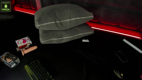 Giselle online show from 12.13.24