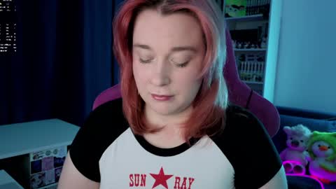 AlexaMillis online show from 07.12.26