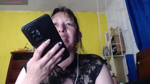 Snapshot of githl chatting on 06.19.26 eva online show from 06.19.26