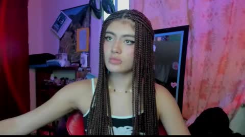 Giulietta online show from 12.22.24