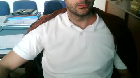 giuseppevai1 online show from 04.14.26