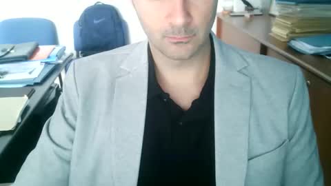 giuseppevai1 online show from 05.19.26