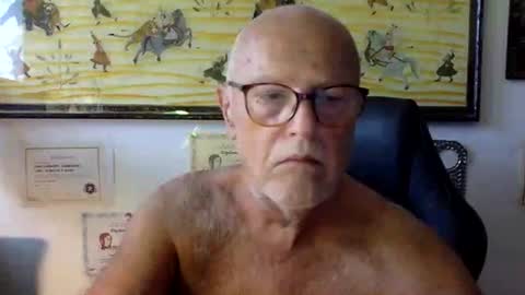 Snapshot of giutomma930394 chatting on 06.21.26 giutomma930394 online show from 06.21.26