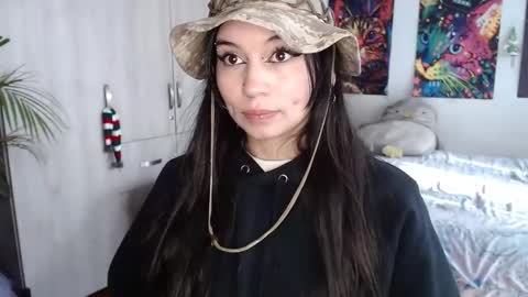 Snapshot of give_me_orgasms chatting on 12.31.24 Nice to meet you my name is Heyli online show from 12.31.24