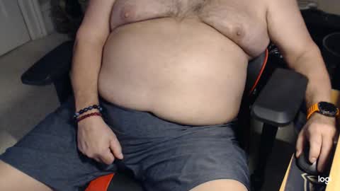 Snapshot of gizmo706 chatting on 12.18.25 gizmo706 online show from 12.18.25