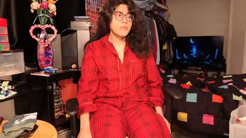 glaceon9 online show from 02.01.25