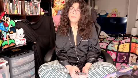 glaceon9 online show from 04.02.26