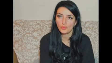 Snapshot of glamourouskassy chatting on 01.20.25 Casandra online show from 01.20.25