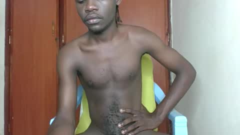 Snapshot of glane_ chatting on 01.15.26 James online show from 01.15.26