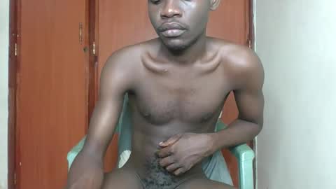 Snapshot of glane_ chatting on 02.02.26 James online show from 02.02.26