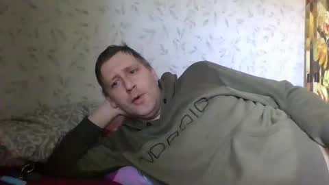 Snapshot of glekke89 chatting on 01.27.25 glekke89 online show from 01.27.25