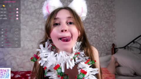 Snapshot of glennabardy chatting on 12.25.24 Sandra online show from 12.25.24