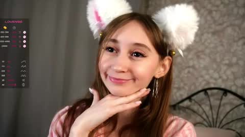 Snapshot of glennabardy chatting on 02.11.25 Sandra online show from 02.11.25