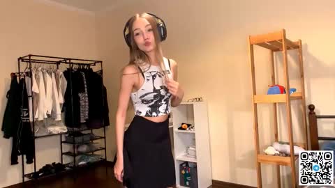 Catalina online show from 11.26.25