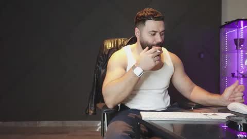 Matthew .. for short call me Matt online show from 02.27.26