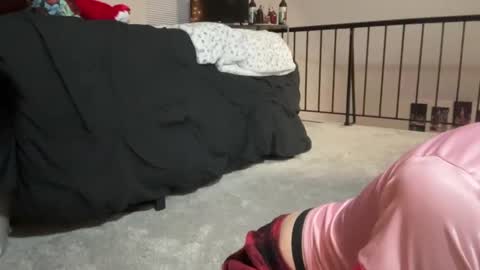 Snapshot of globberton chatting on 03.05.25 Baby Bimbo online show from 03.05.25