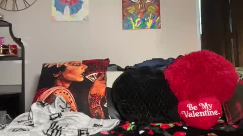 Snapshot of globberton chatting on 11.13.25 Baby Bimbo online show from 11.13.25