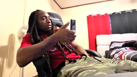 glomightyj online show from 12.20.25