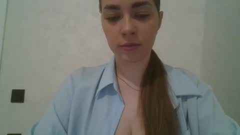 Snapshot of gloria954807 chatting on 02.04.26 gloria954807 online show from 02.04.26