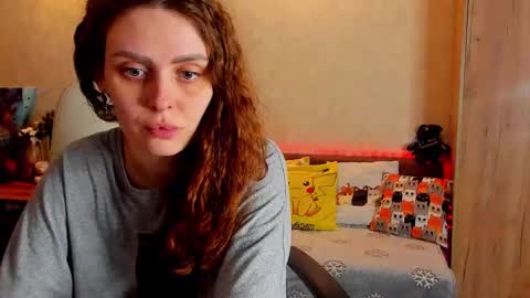 Snapshot of gloria_wood chatting on 01.19.25 Gloria Wood online show from 01.19.25