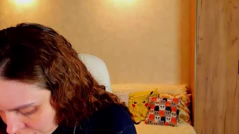 Snapshot of gloria_wood chatting on 02.22.25 Gloria Wood online show from 02.22.25